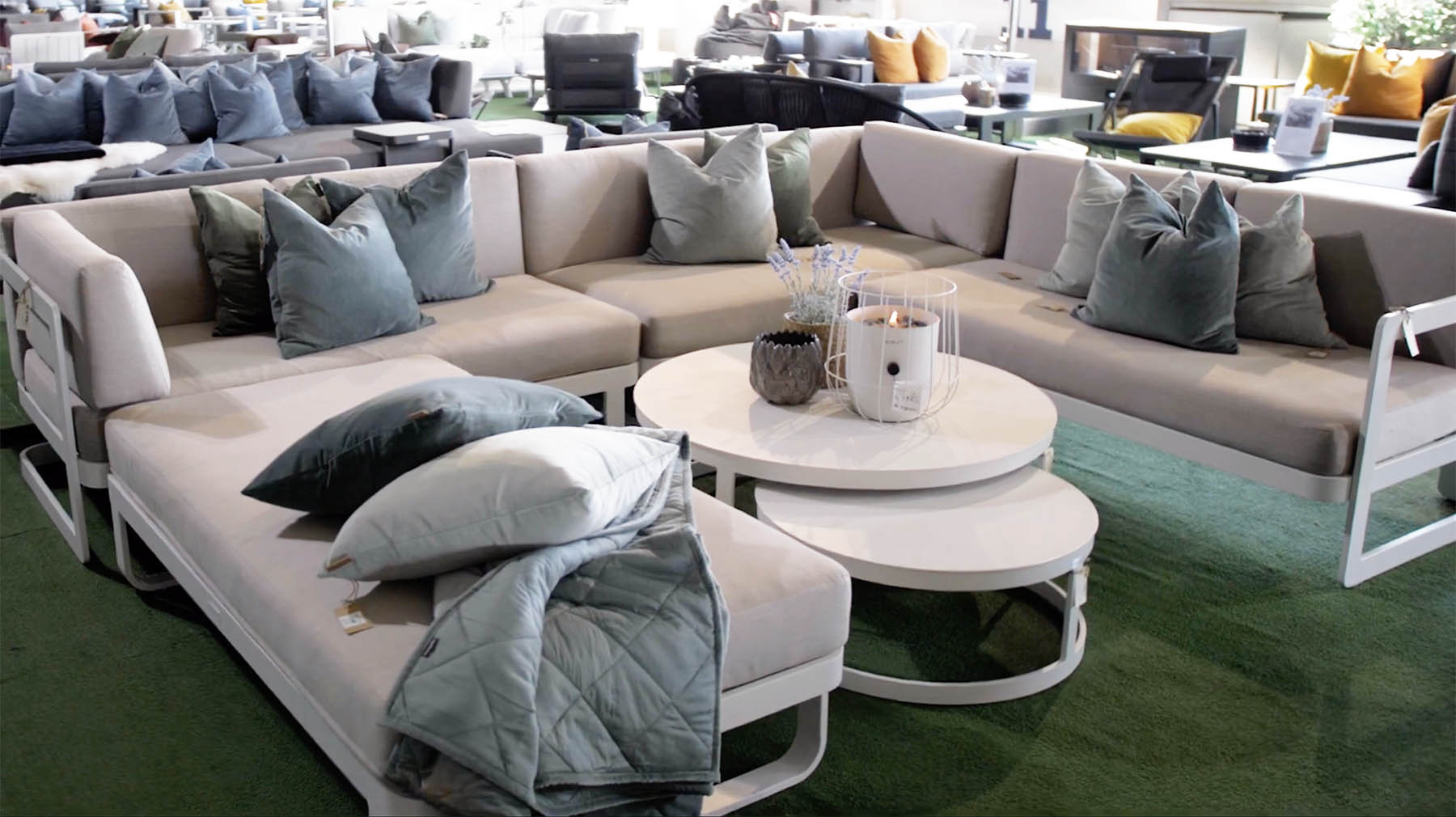 Sett-sammen-sofaen-slik-det-passer-best-hos-deg Hagemøbler og utemøbler - Fine design