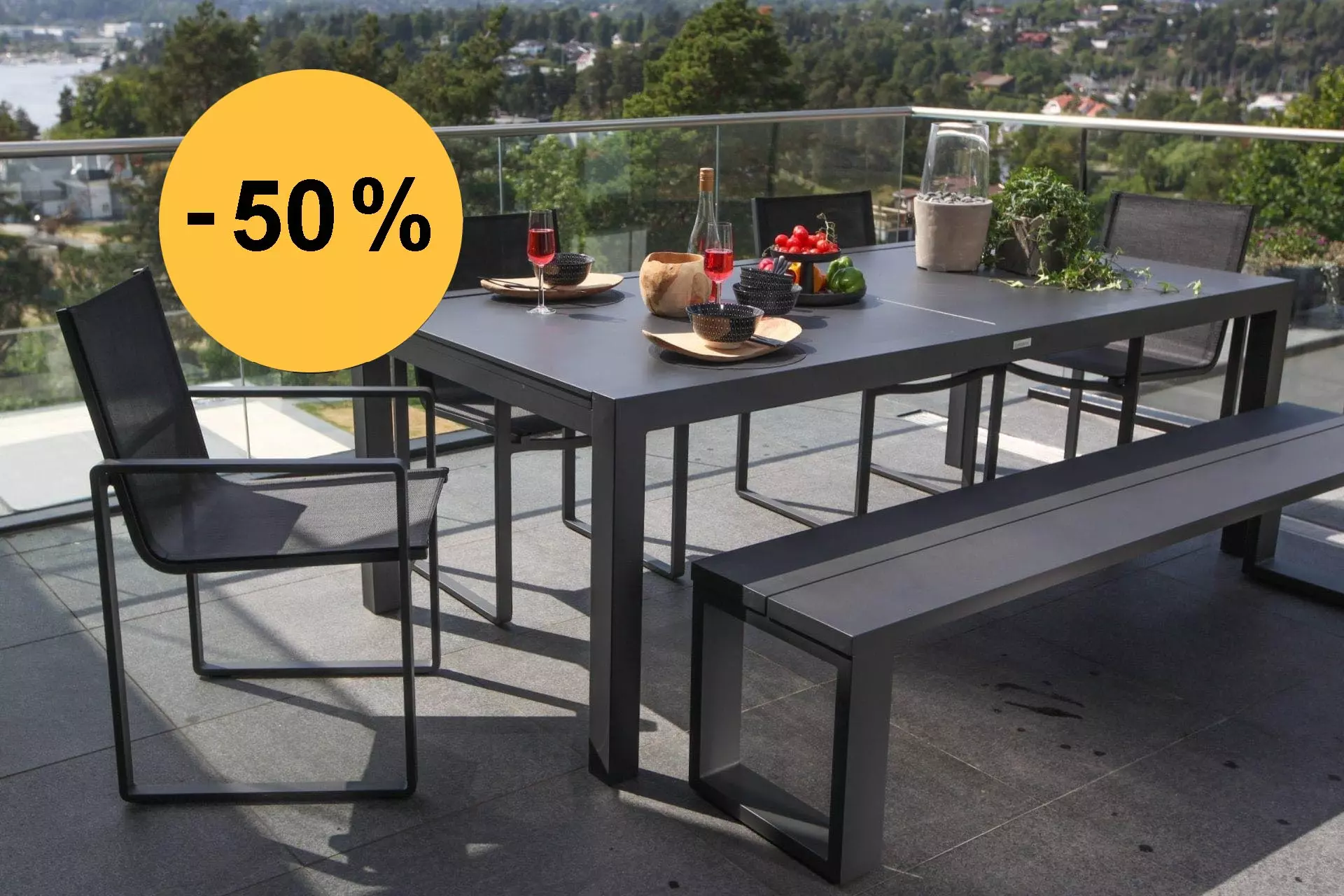Sort-aluminiumsbord-fra-gardenart-på-salg-copy Hagemøbler og utemøbler - Fine design