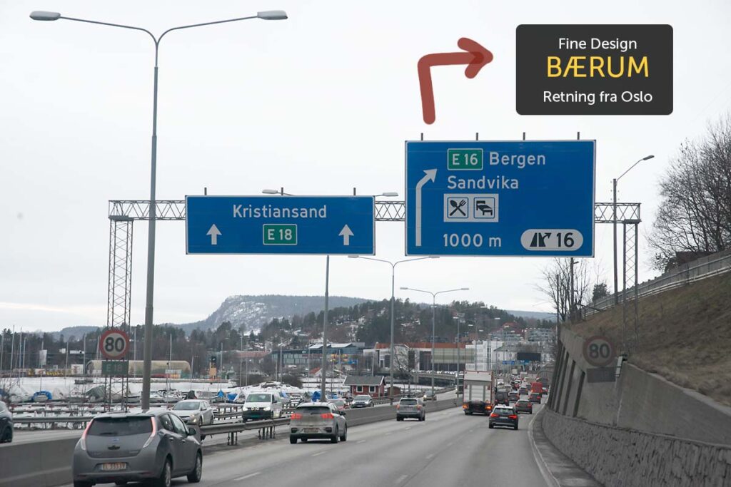 Skilt på E18 retning Drammen og Sandvika - med pil mot avkjøringen ved Sandvika for å komme til Fine Design hagemøbler