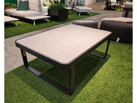 Gardenart moderne hagebord m steinplate i sort aluminium